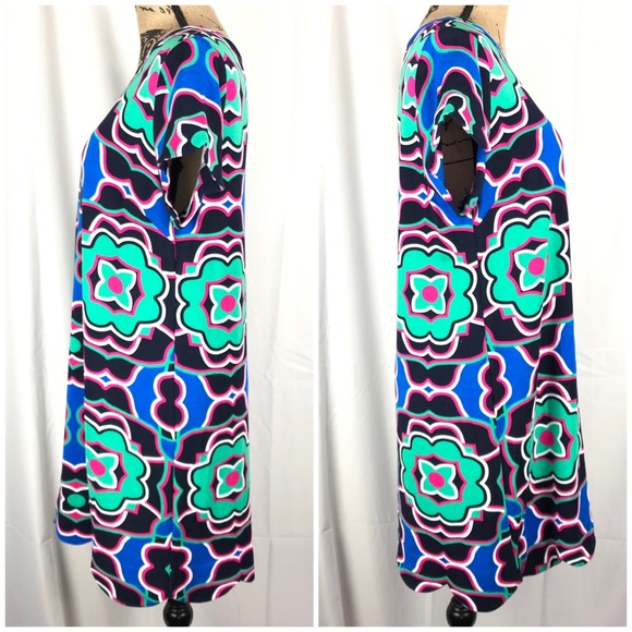 Crown & Ivy Ponte A-line Scalloped Floral Size LP - Picture 3 of 8